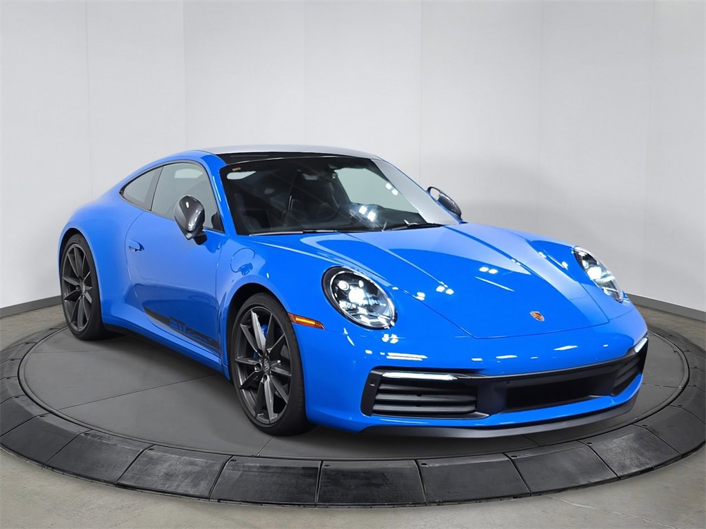 Used 2024 Porsche 911 Carrera T image 9