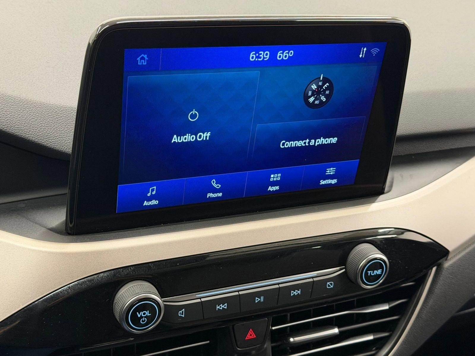 Used 2022 Ford Escape SE image 23