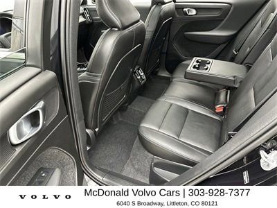 New 2025 Volvo XC40 B5 Plus w/ Protection Package Premier AWD/4WD image 19