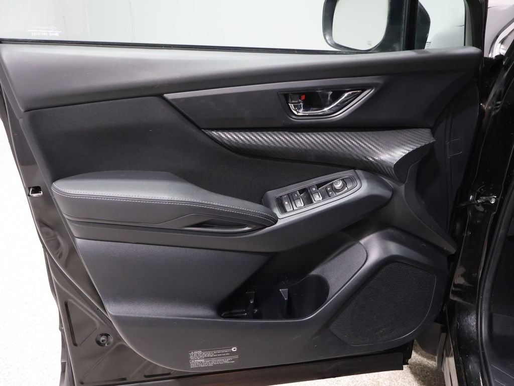 Used 2023 Subaru Ascent Premium w/ Convenience Package image 12