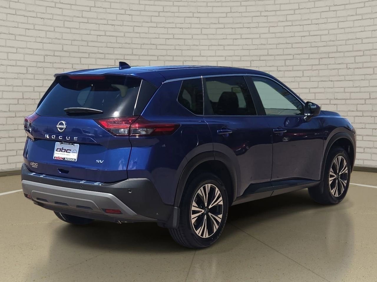 Certified 2023 Nissan Rogue SV FWD image 5