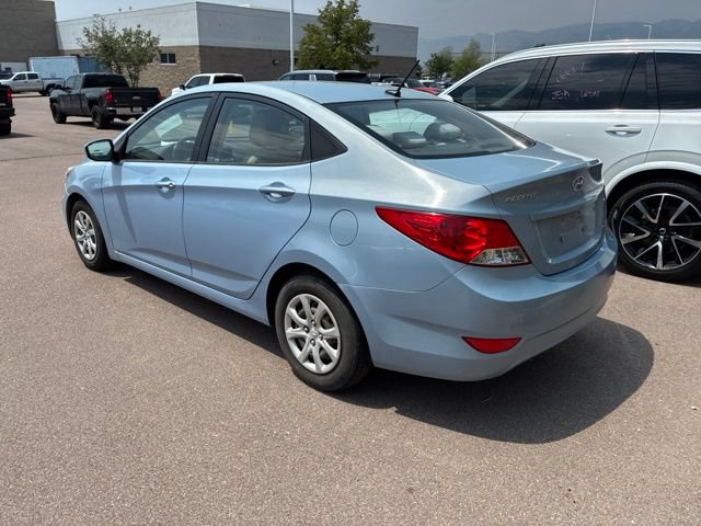 Used 2012 Hyundai Accent GLS FWD image 3