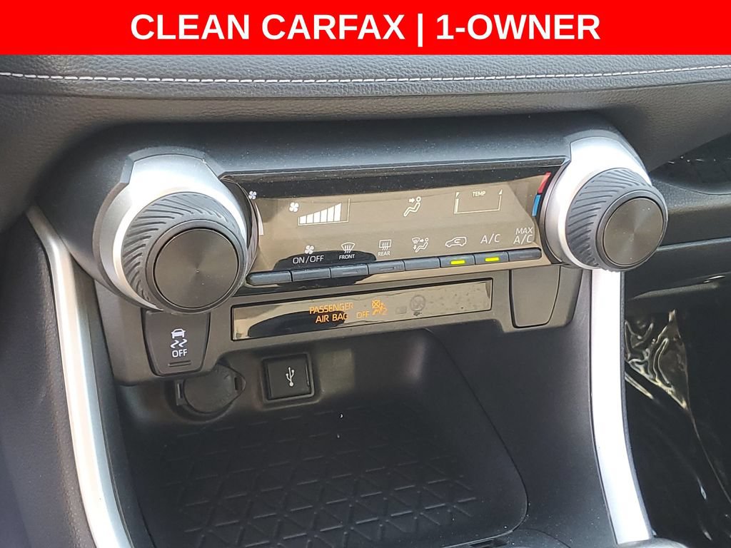 Used 2022 Toyota RAV4 LE FWD image 30