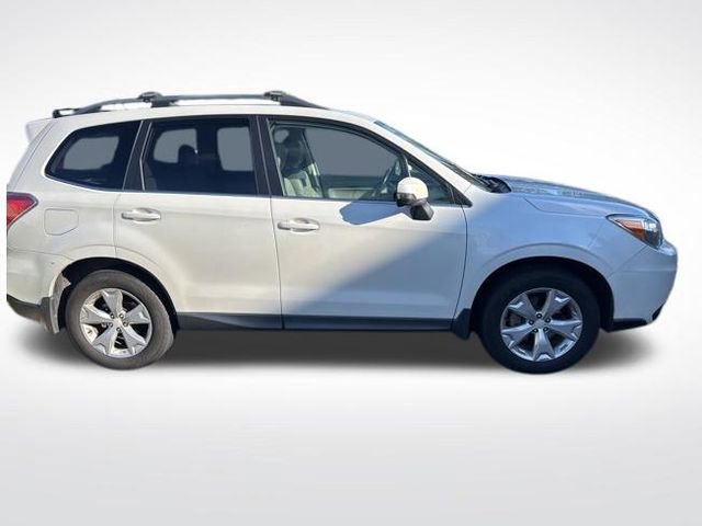 Used 2014 Subaru Forester 2.5i Touring AWD/4WD image 3