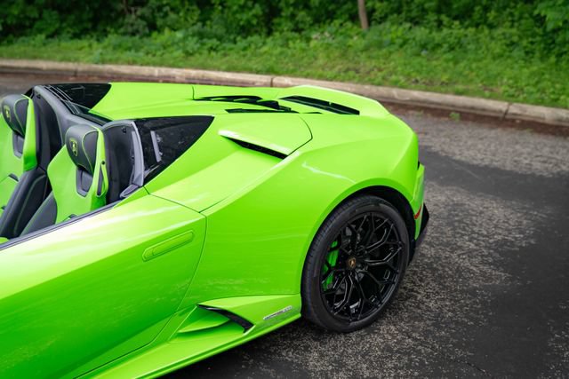 Used 2023 Lamborghini Huracan EVO AWD/4WD image 31