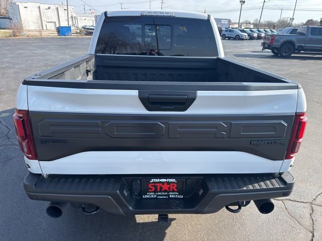 Used 2018 Ford F150 Raptor w/ Equipment Group 801A Mid image 4