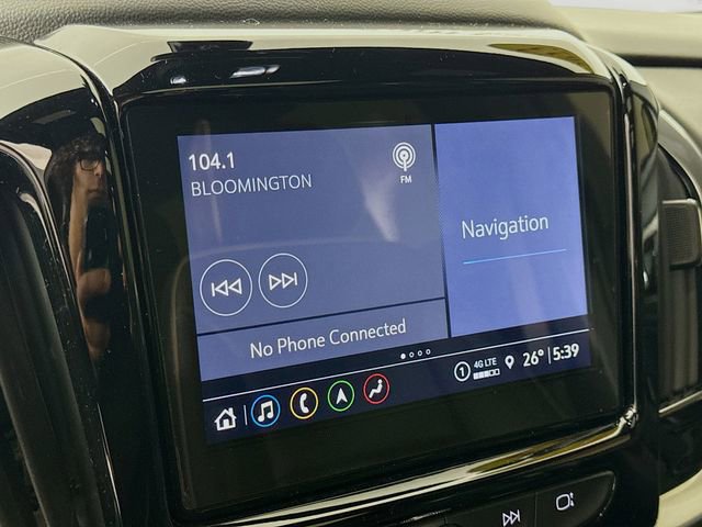 Used 2023 Chevrolet Traverse Premier image 17