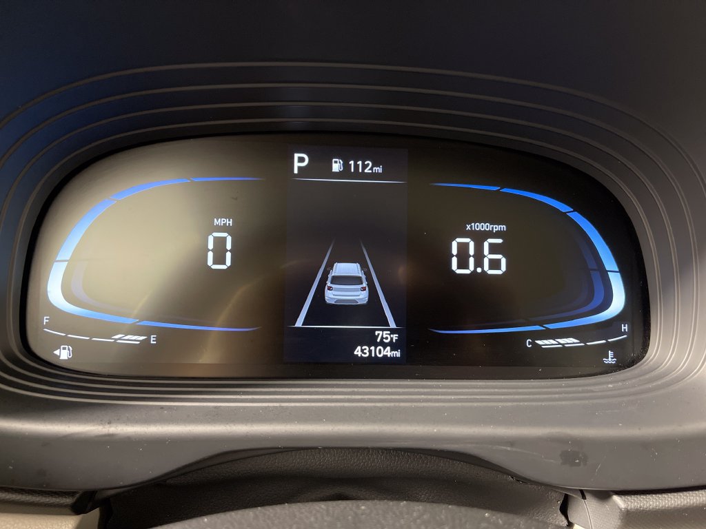 Certified 2025 Hyundai Venue SEL FWD image 21