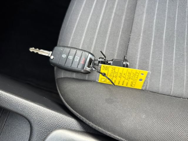 Used 2015 Kia Forte EX image 33