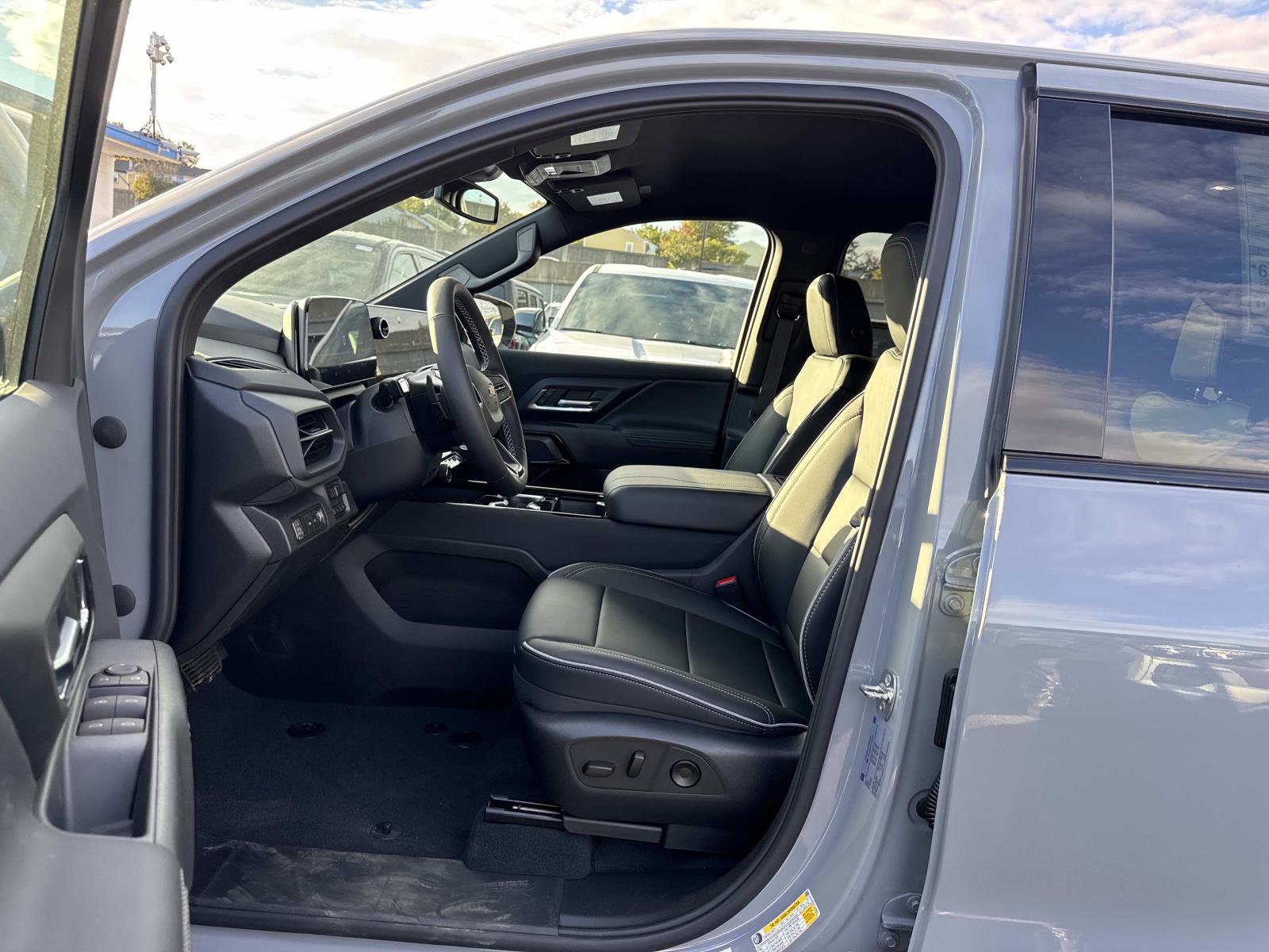 New 2026 Chevrolet Silverado EV LT image 16