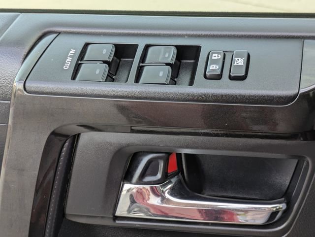 Used 2024 Toyota 4Runner TRD Off-Road image 24