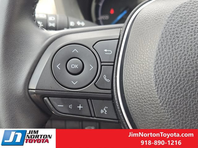 Used 2025 Toyota RAV4 XLE Premium AWD/4WD image 30