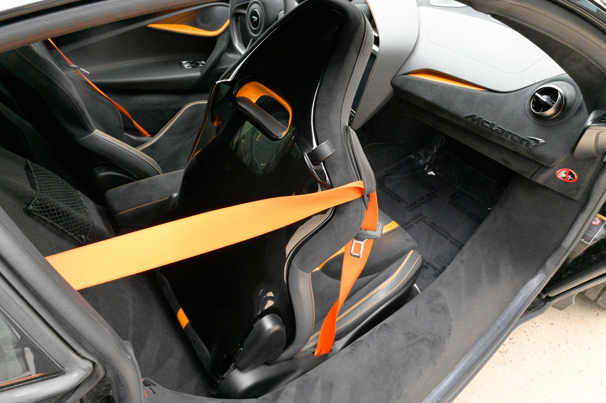 Used 2020 McLaren 720S Performance image 44