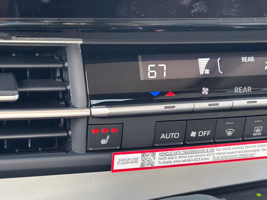 New 2026 Toyota Sienna XLE FWD image 17