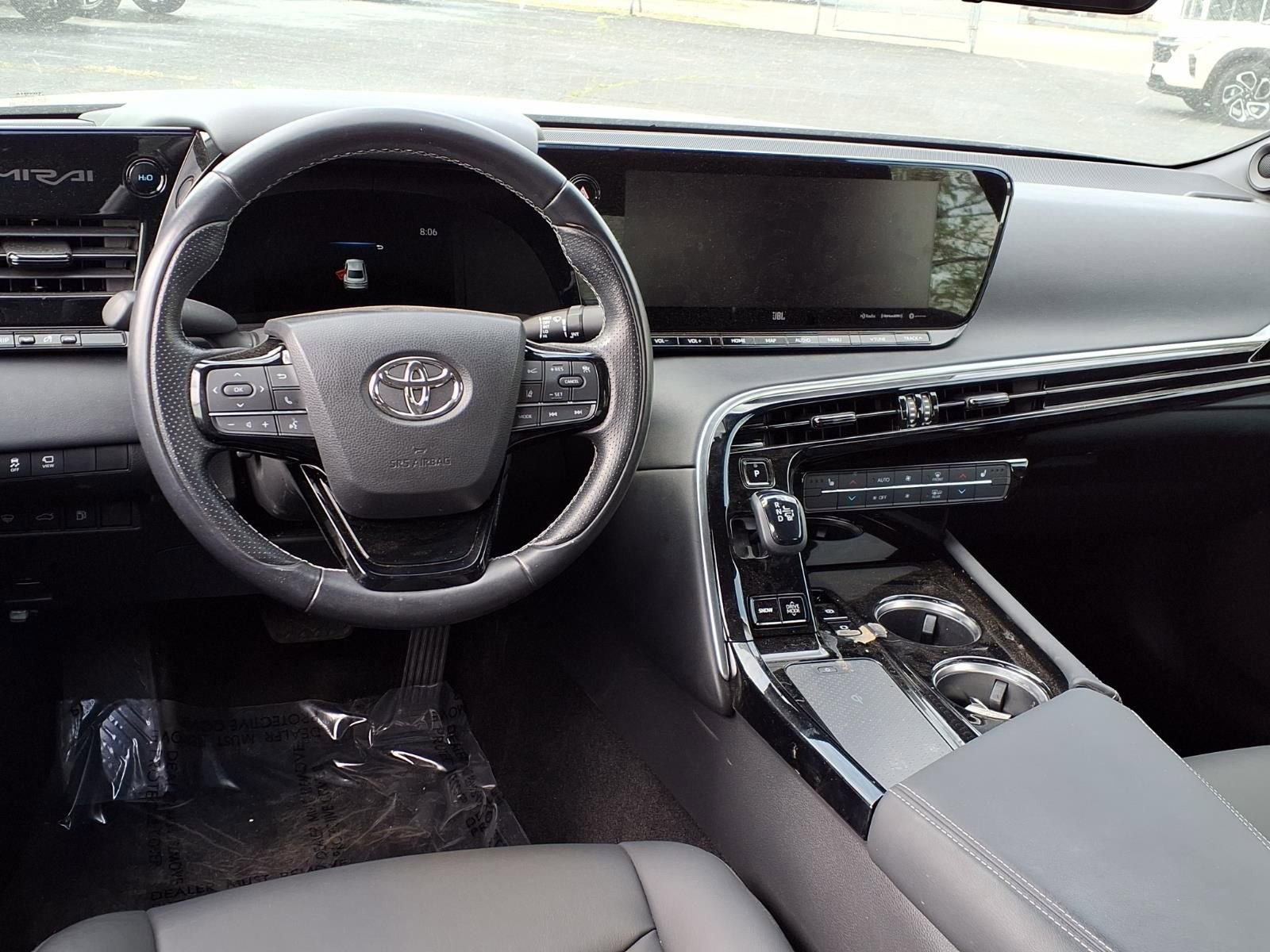 Used 2022 Toyota Mirai XLE w/ Advanced Technology Package image 6