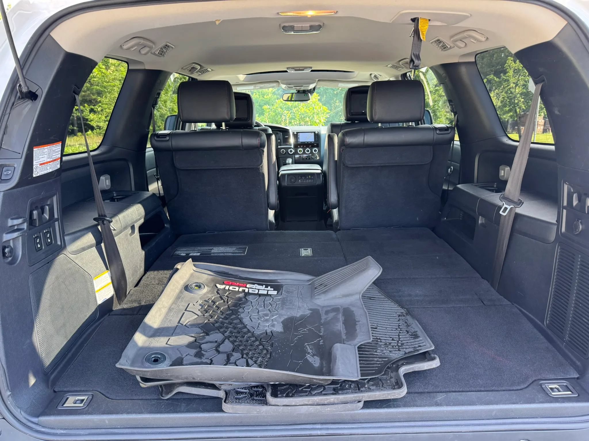 Used 2021 Toyota Sequoia TRD Pro AWD/4WD image 28