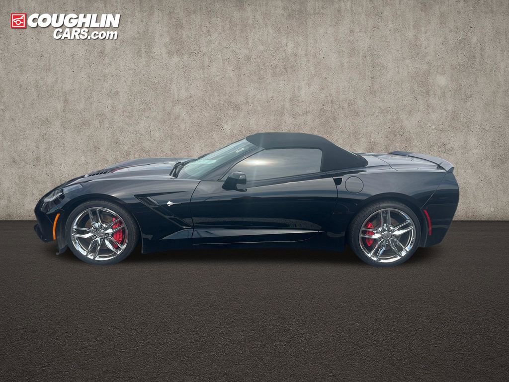 Used 2015 Chevrolet Corvette Stingray Convertible w/ 2LT Preferred Equipment Group RWD image 2