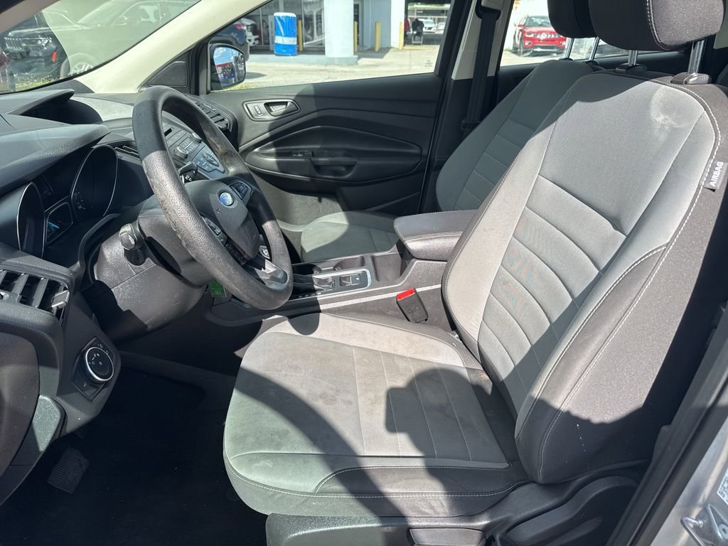 Used 2018 Ford Escape S image 6