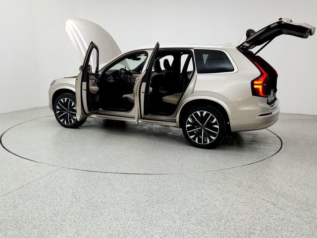 New 2026 Volvo XC90 B6 Plus w/ Protection Package image 12