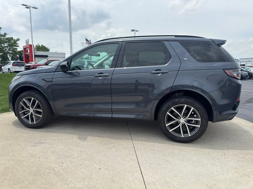 Used 2025 Land Rover Discovery Sport S AWD/4WD image 4