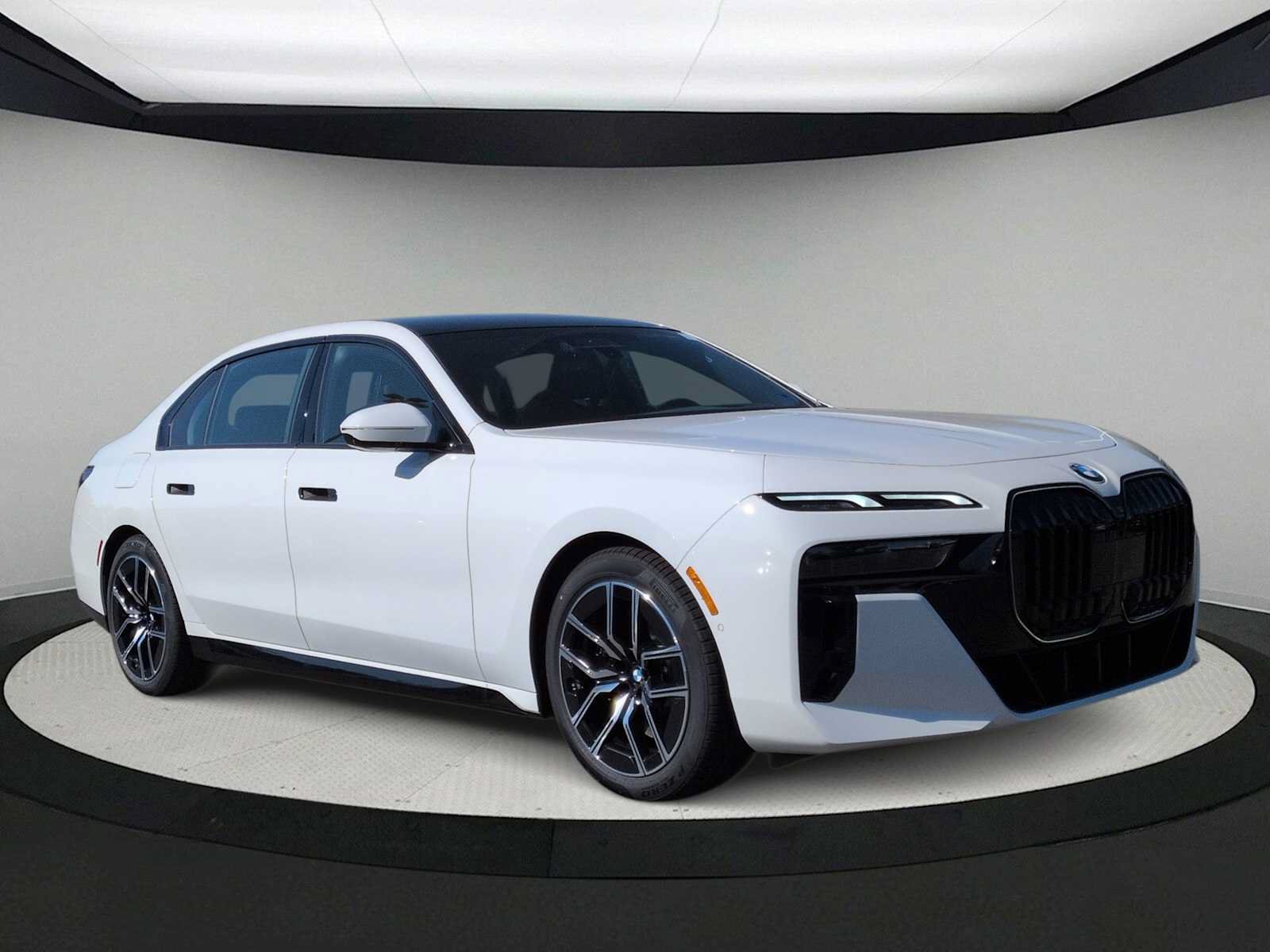 New 2026 BMW 740i xDrive AWD/4WD image 2