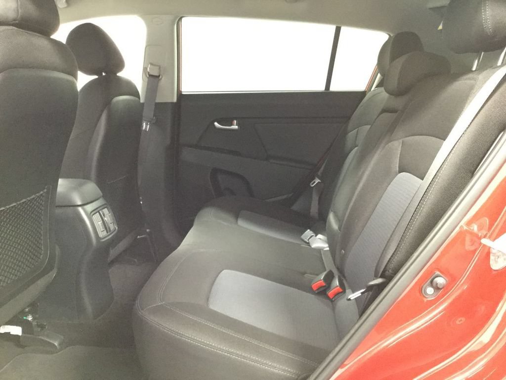 Used 2015 Kia Sportage LX FWD image 19