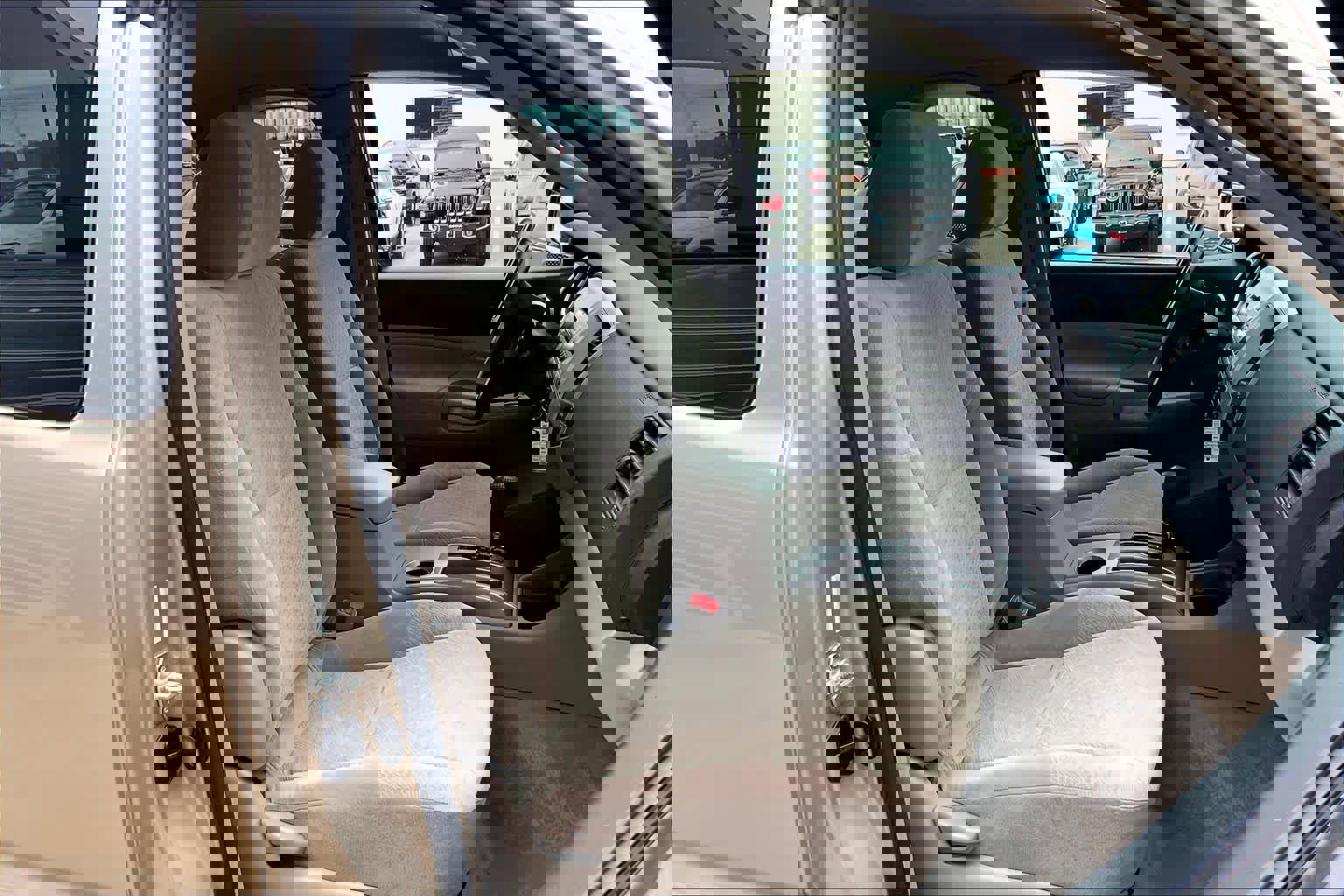 Used 2005 Toyota Tacoma PreRunner image 8