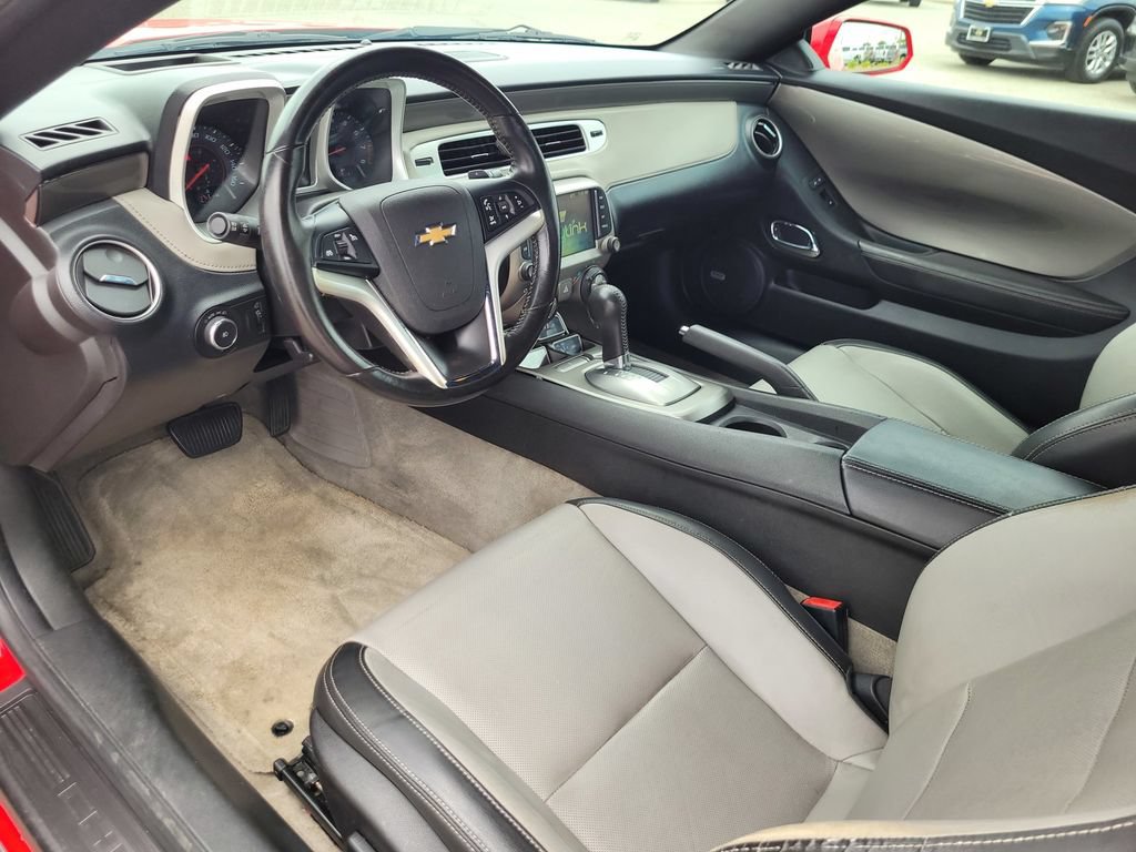Used 2015 Chevrolet Camaro LT w/ RS Package RWD image 10