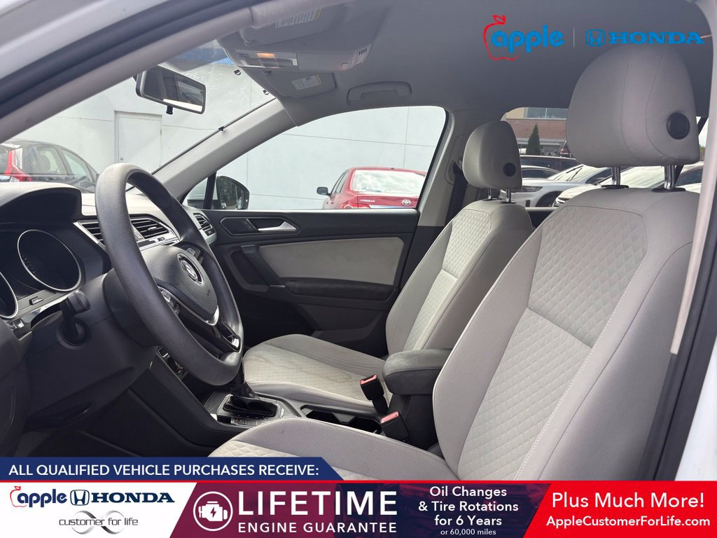 Used 2018 Volkswagen Tiguan S w/ 3rd Row Seat Package AWD/4WD image 6