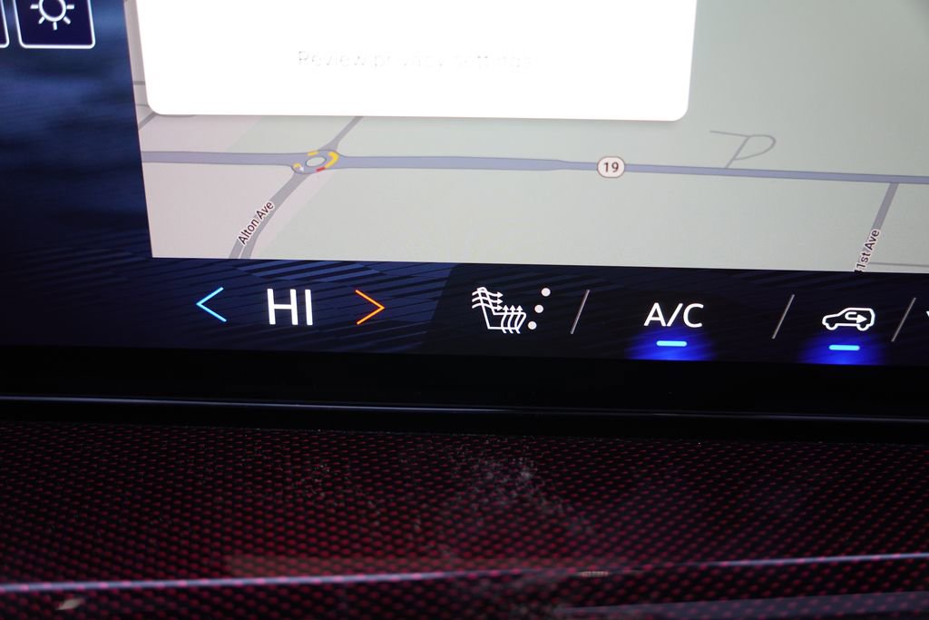 New 2026 Chevrolet Traverse Z71 w/ Driver Confidence Package image 18