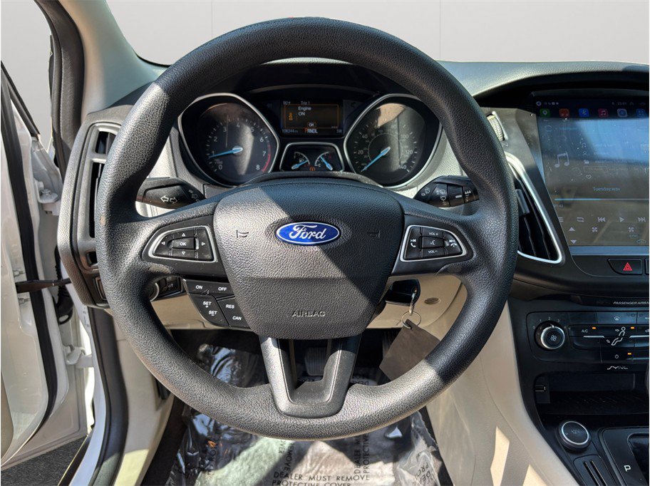 Used 2015 Ford Focus SE FWD image 18