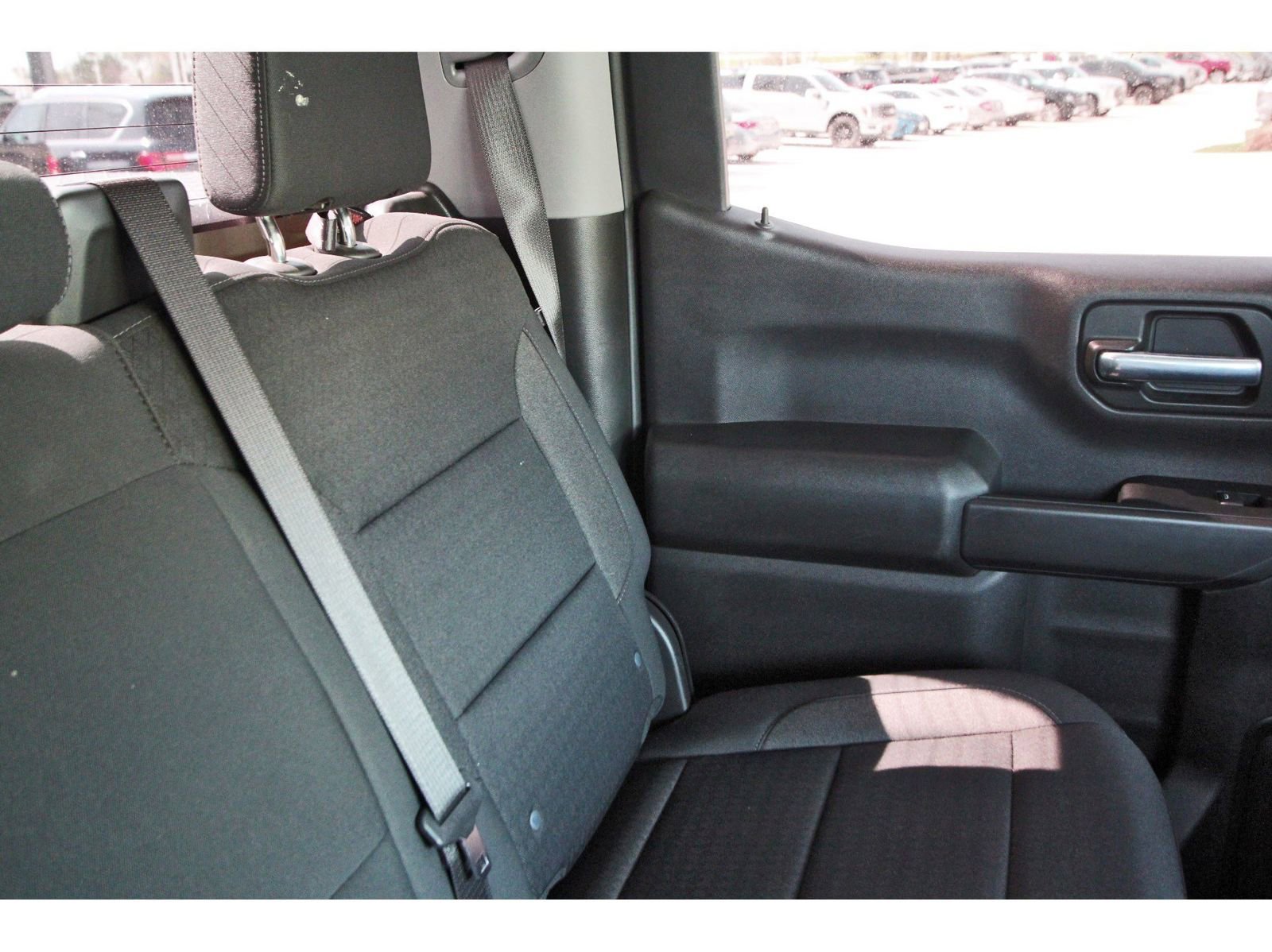 Used 2023 Chevrolet Silverado 1500 Custom image 15