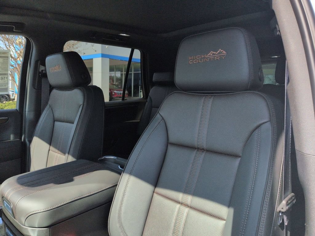 New 2026 Chevrolet Tahoe High Country AWD/4WD image 14