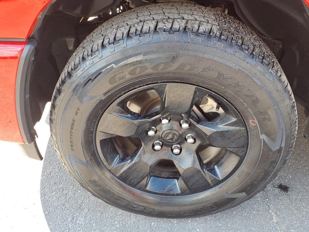 Used 2025 RAM 1500 Tradesman w/ Night Edition AWD/4WD image 9