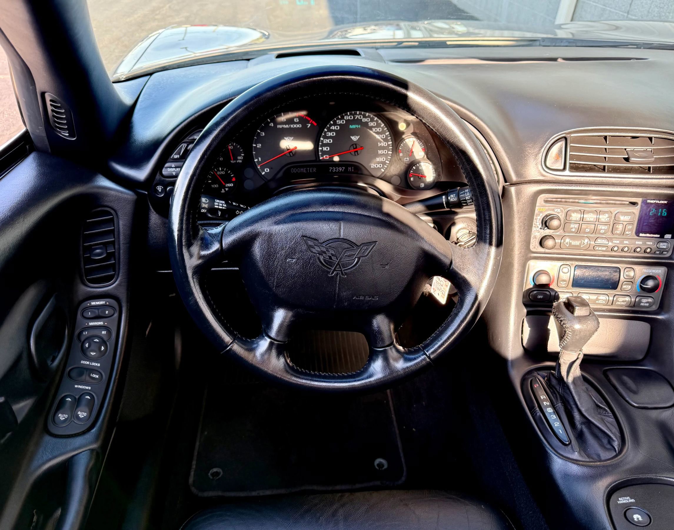 Used 2001 Chevrolet Corvette Convertible w/ Preferred Equipment Group2 RWD image 18