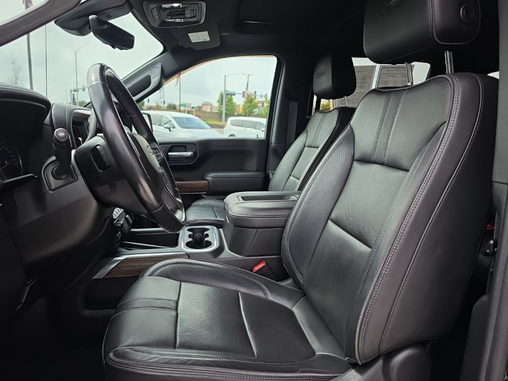Used 2022 Chevrolet Silverado 1500 High Country w/ Technology Package AWD/4WD image 15