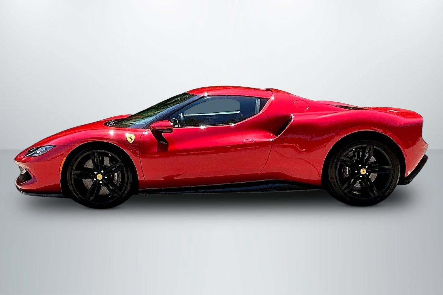 Used 2022 Ferrari 296 GTB RWD image 8