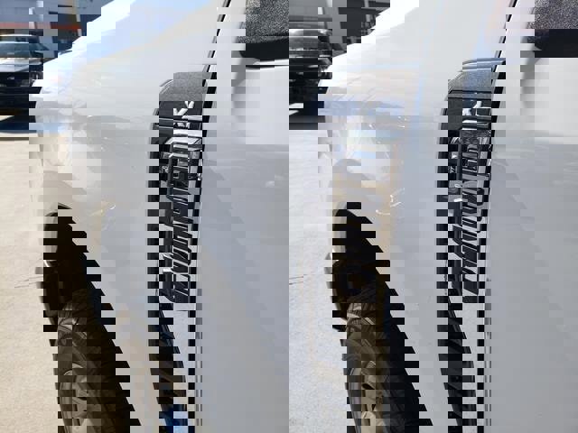 New 2026 Ford F250 XL image 12