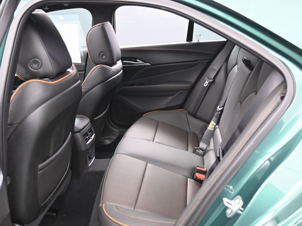 Used 2025 Cadillac CT4 Sport image 33