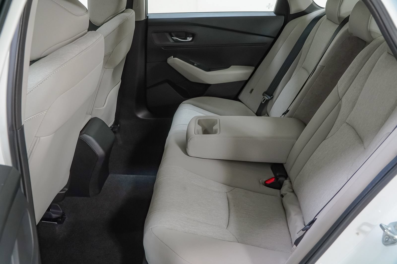 Used 2023 Honda Accord EX image 37