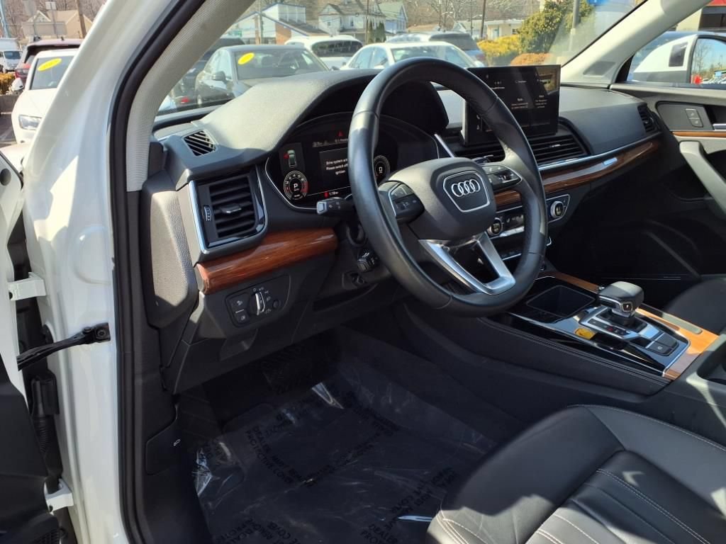Used 2023 Audi Q5 2.0T Premium Plus AWD/4WD image 17