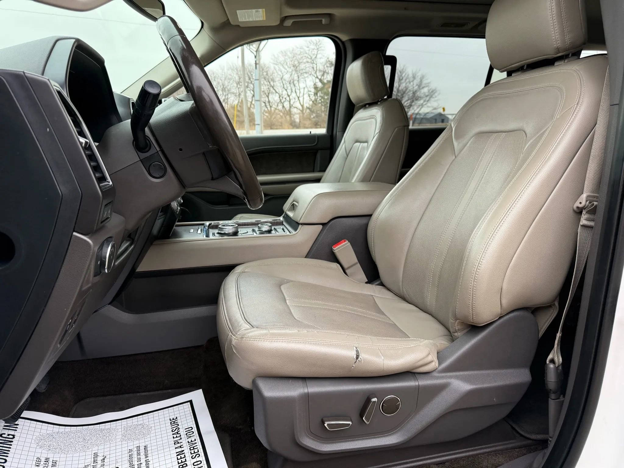 Used 2018 Ford Expedition Limited w/ Equipment Group 301A image 10