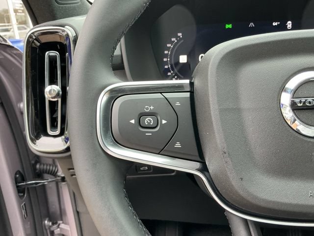 New 2026 Volvo XC40 B4 Core FWD image 18