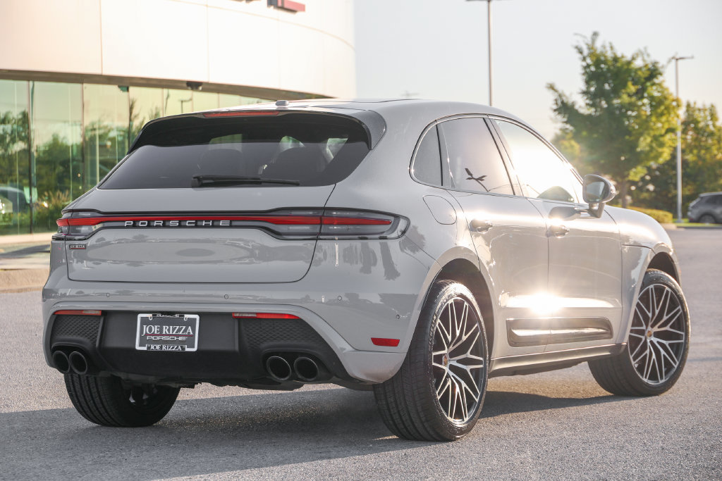 Certified 2023 Porsche Macan Turbo AWD/4WD image 15