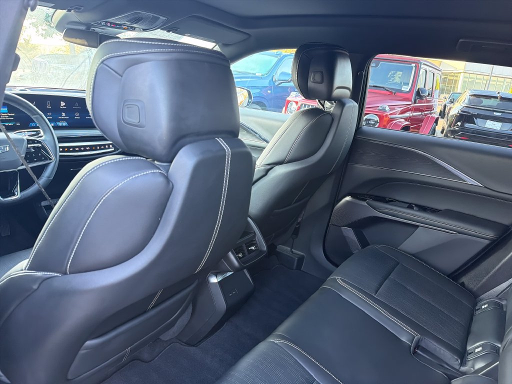 Certified 2024 Cadillac Lyriq Sport AWD/4WD image 35