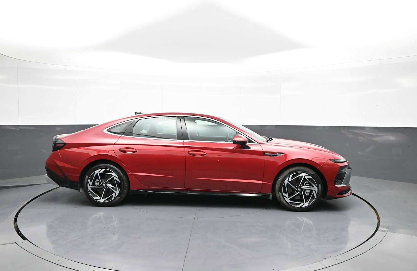 New 2026 Hyundai Sonata SEL FWD image 5