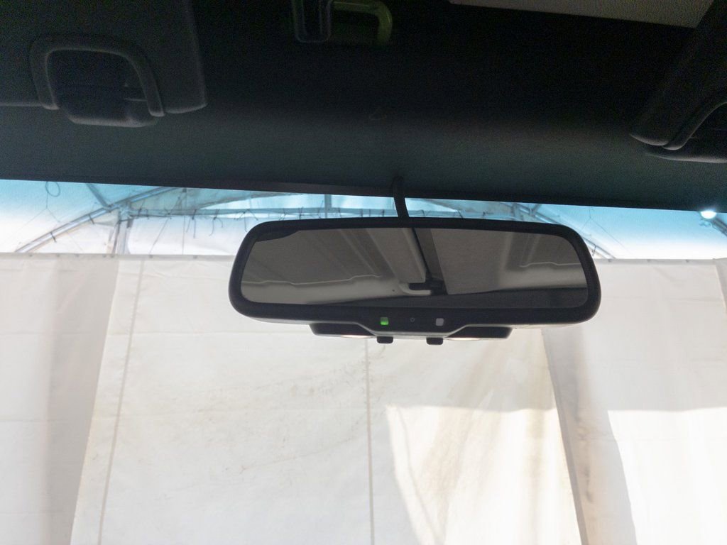 Used 2013 Jeep Wrangler Unlimited Sahara w/ Connectivity Group image 18