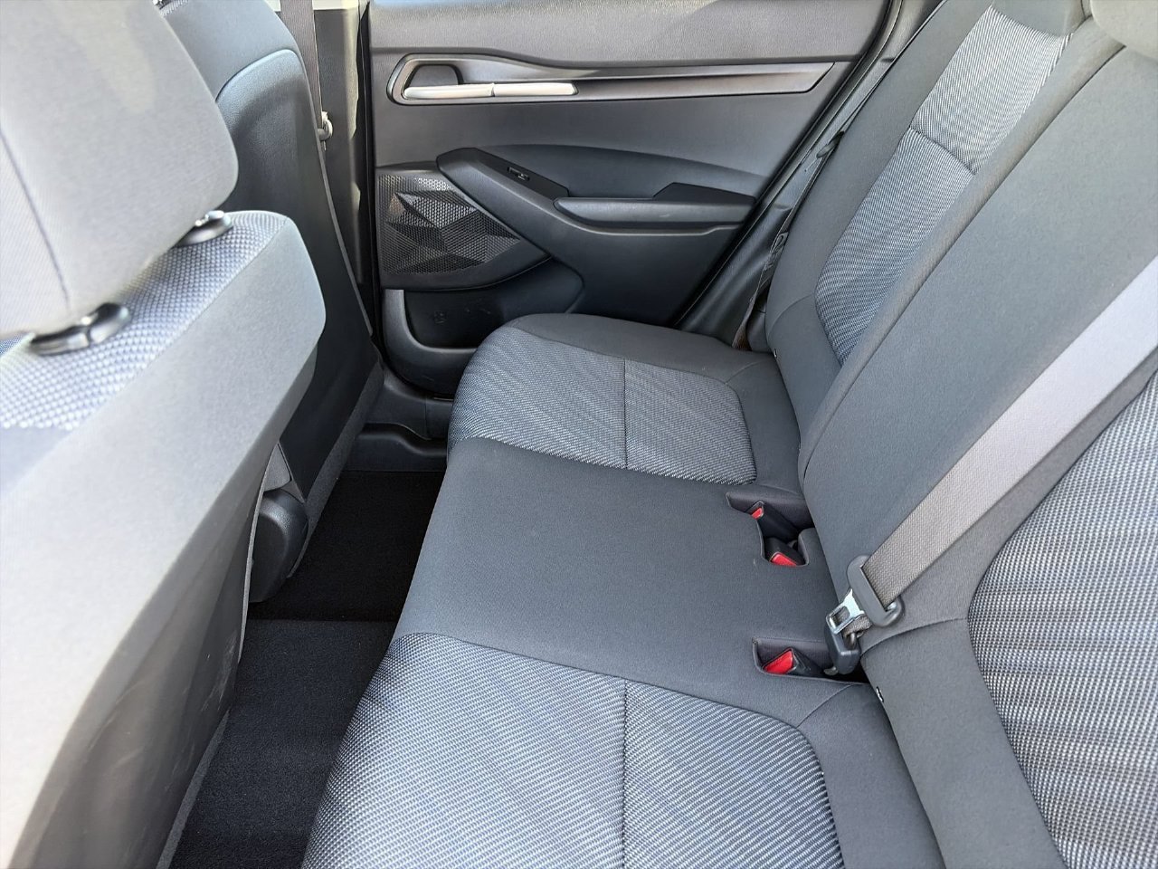Certified 2026 Kia Seltos LX FWD image 16