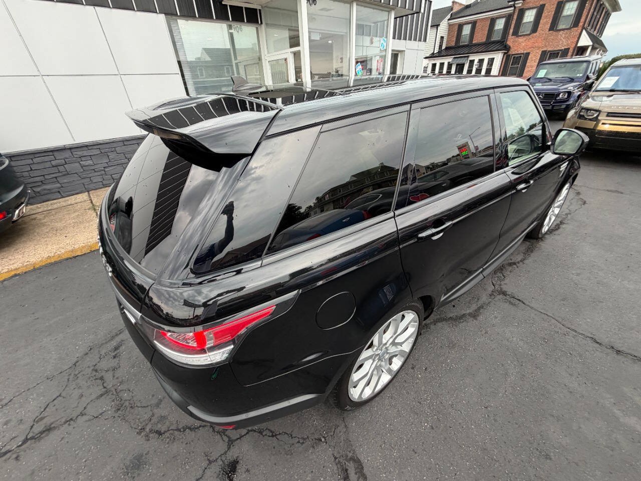 Used 2016 Land Rover Range Rover Sport HSE AWD/4WD image 14