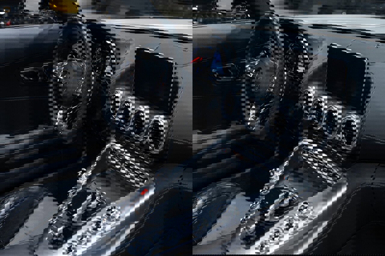 Used 2019 Mercedes-Benz AMG GT Roadster image 55